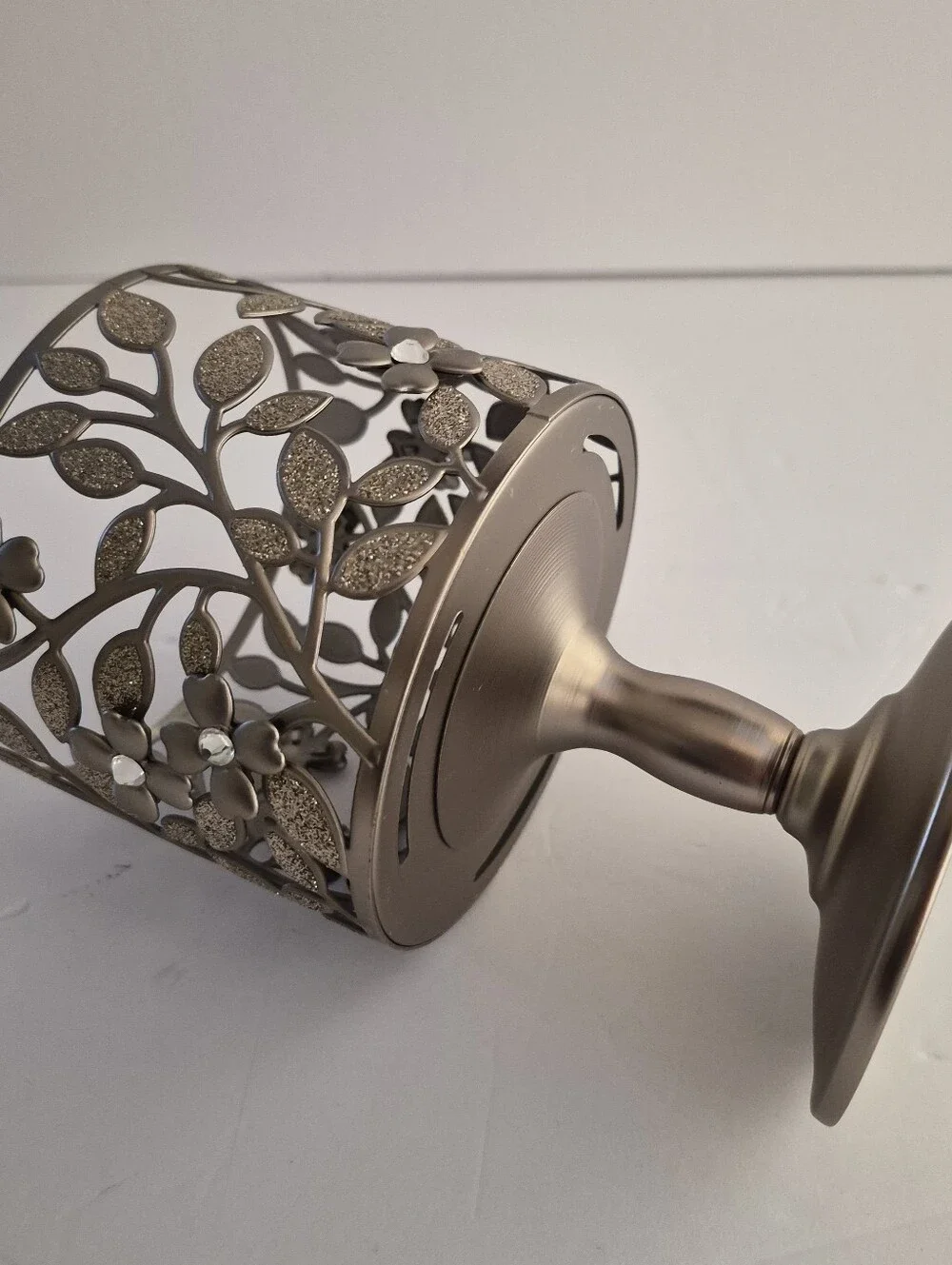 BBW Silver Dogwood 3 Wick Candle Pedestal / Holder Home Fragrance Decor Southern
